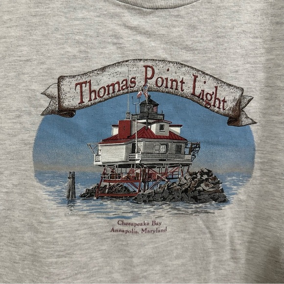 Y2K Thomas Point Light Shirt - Picture 2 of 6